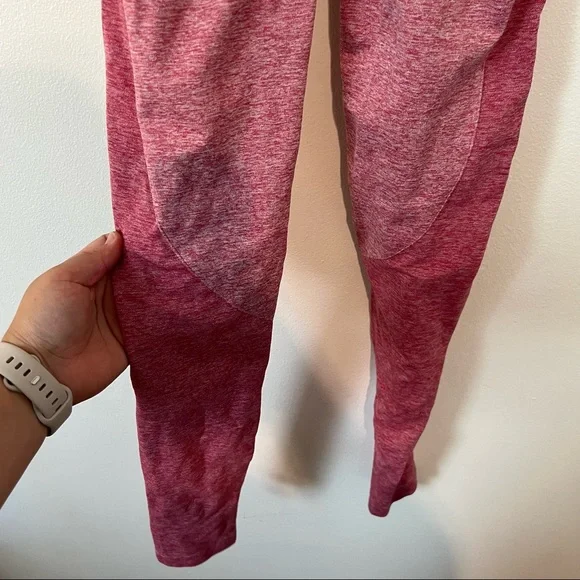 GymShark | shape lifting seamless pink athletic leggings size small - Picture 9 of 11